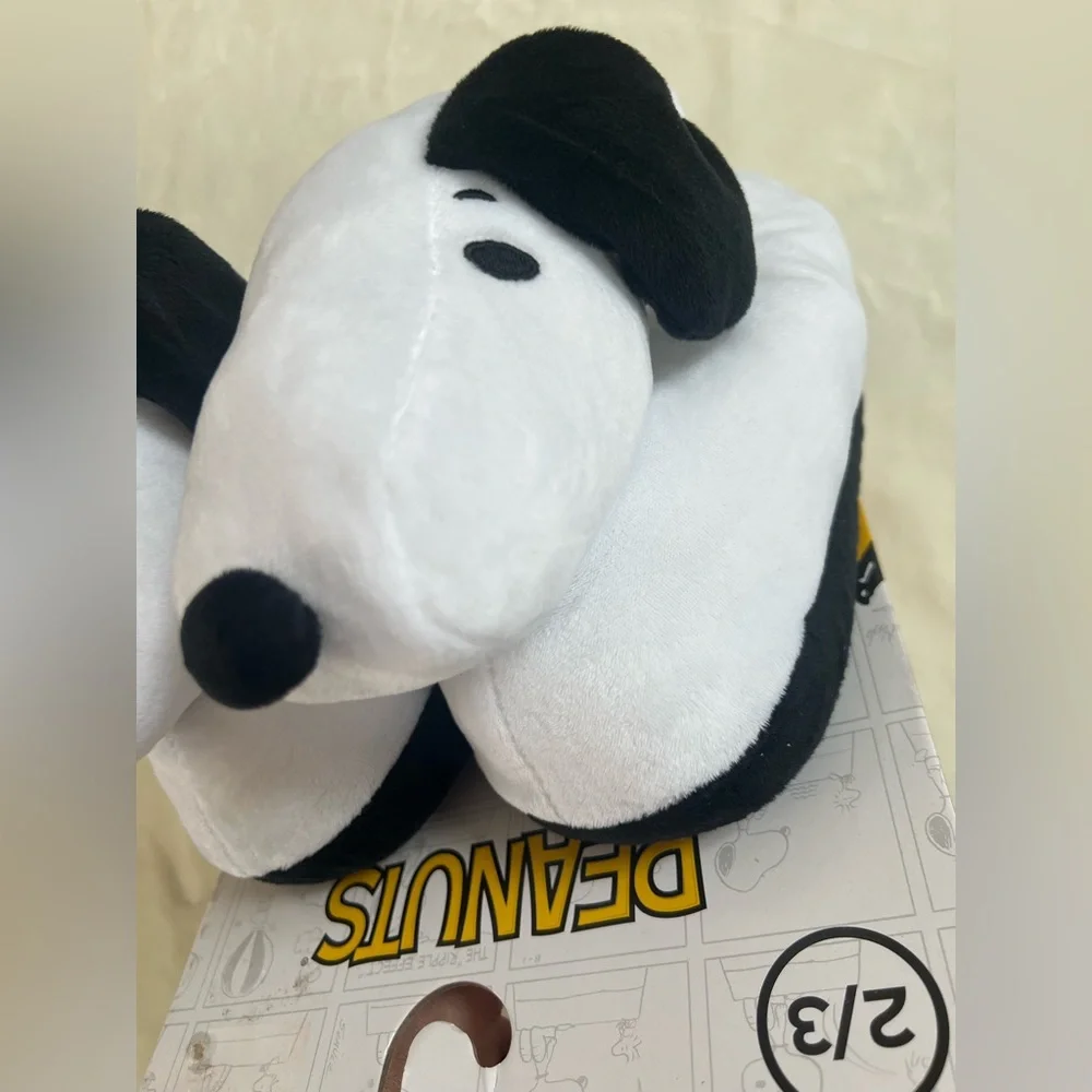 Peanuts Snoopy Plush‎ Slippers Black & White Kids Size 2/3 NWT